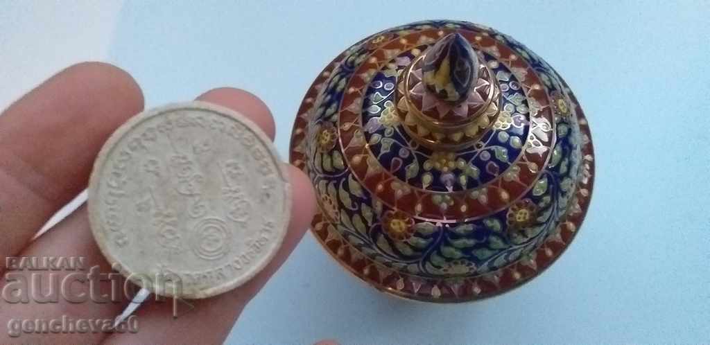 Аукцион Оригинален рисуван порцеланов съд и печат Тайланд