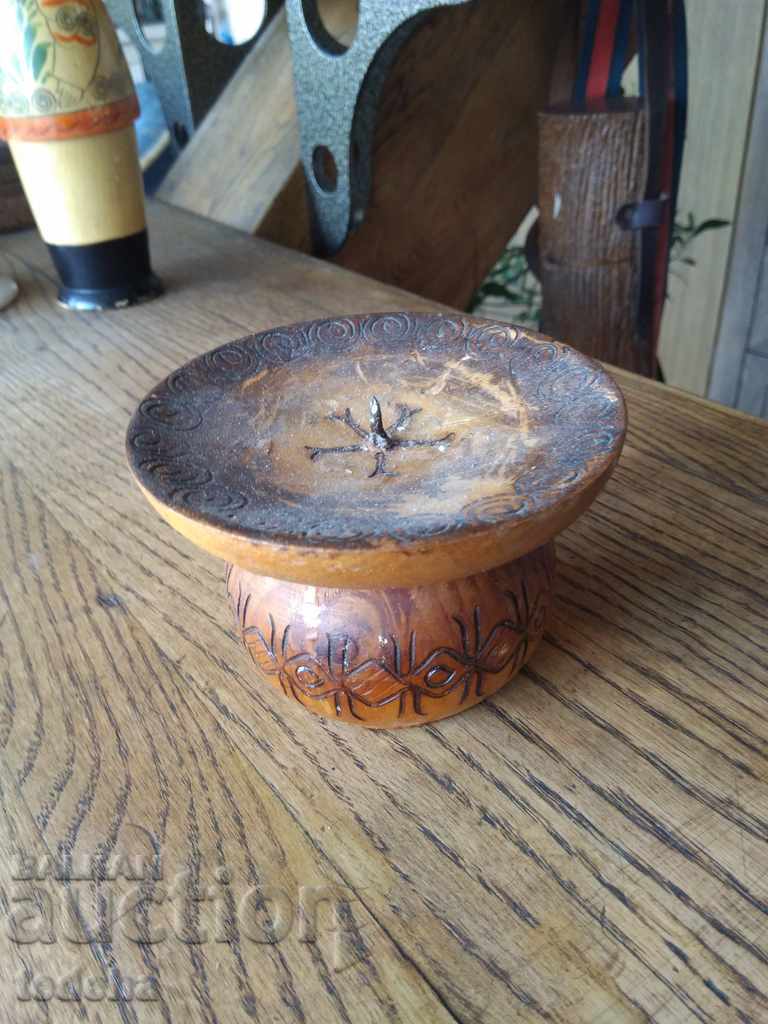 Licitație LEMN sfeșnic Licitație LEMN sfeșnic