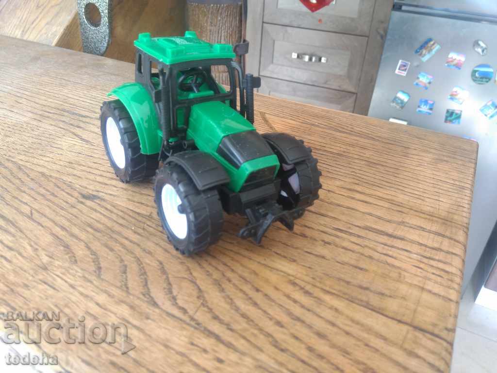 TRACTOR with price 5.00 BGN | € 2.56