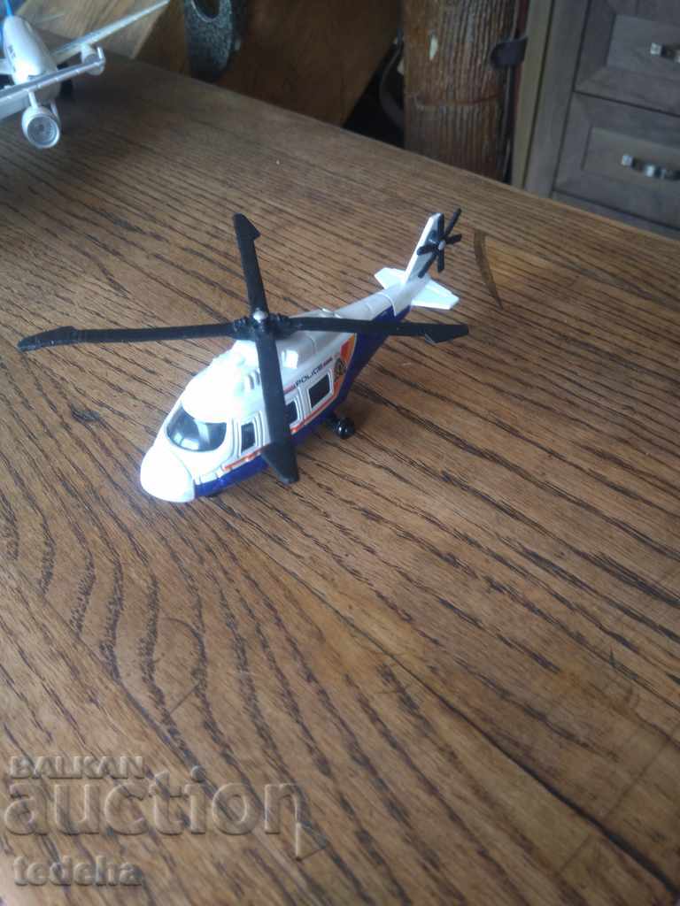 HELICOPTER HELICOPTER MODEL