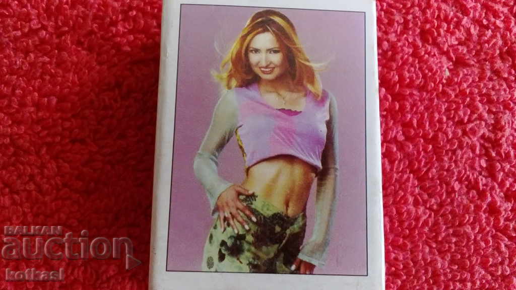 Παλιό σπίρτο Τραγουδίστρια Μοντέλο με τιμή 5.50 BGN | € 2.81