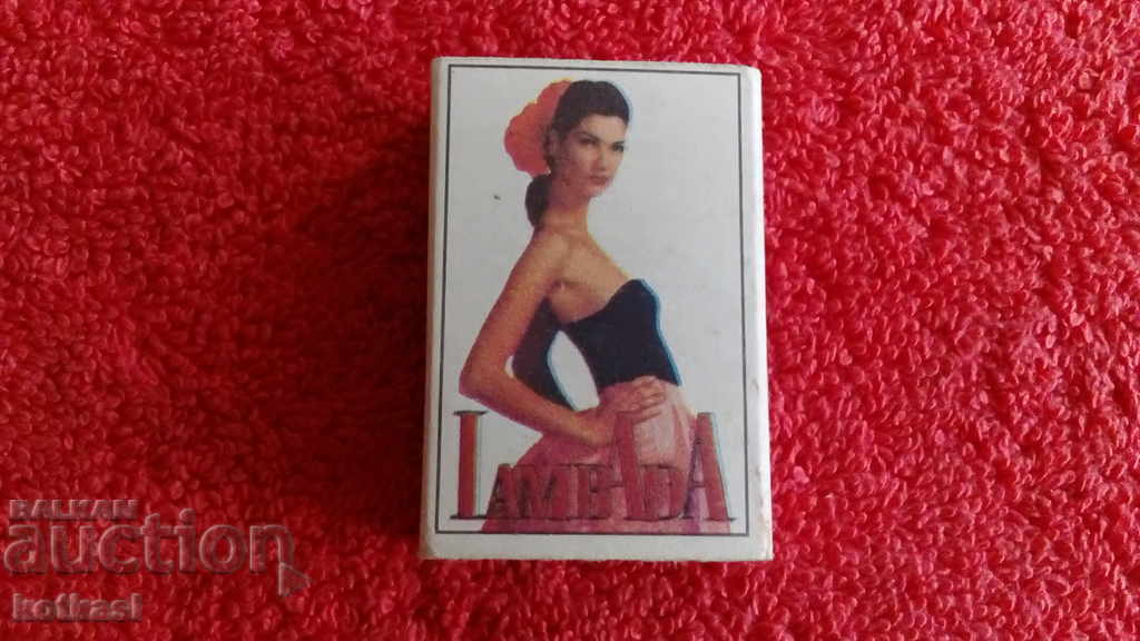 Παλιό σπίρτο Τραγουδίστρια Μοντέλο Χορεύτρια Λάμπαδα Παλιό σπίρτο Τραγουδίστρια Μοντέλο Χορεύτρια Λάμπαδα