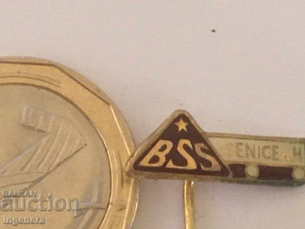 insignă cu preț € 1.53 | 2.99 BGN