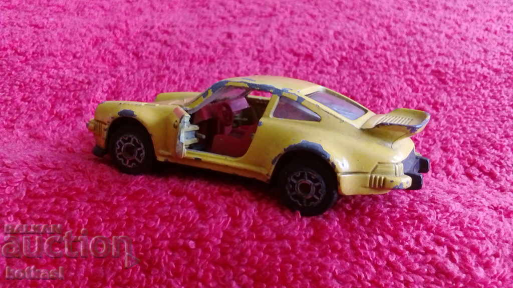 Delivery of Old metal car MAJORETTE PORSCHE TURBO 1/57 Delivery of Old metal car MAJORETTE PORSCHE TURBO 1/57