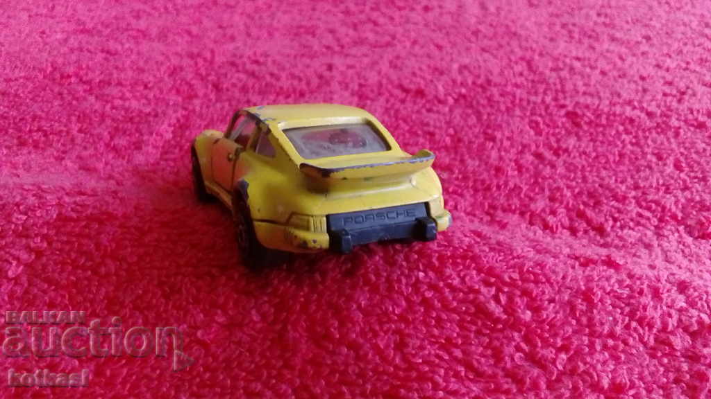Old metal car MAJORETTE PORSCHE TURBO 1/57 - 5 Old metal car MAJORETTE PORSCHE TURBO 1/57 - 5