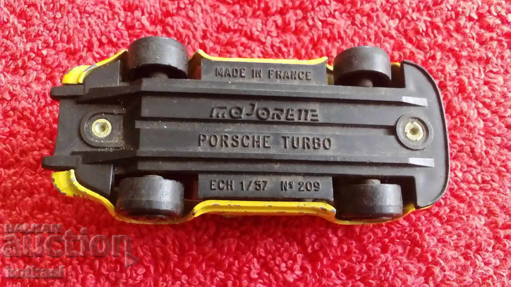 Old metal car MAJORETTE PORSCHE TURBO 1/57 - 6 Old metal car MAJORETTE PORSCHE TURBO 1/57 - 6