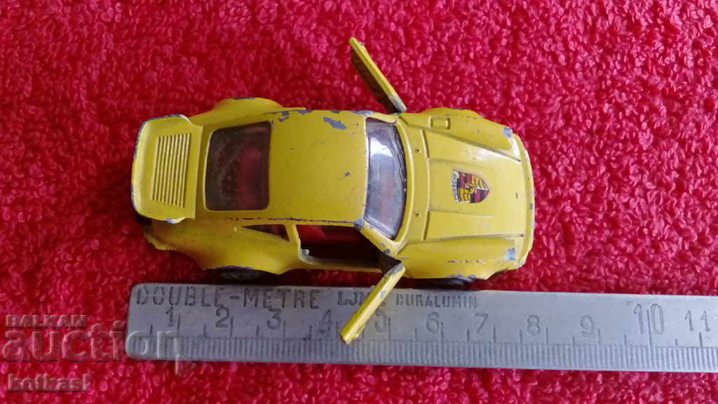 Old metal car MAJORETTE PORSCHE TURBO 1/57 Old metal car MAJORETTE PORSCHE TURBO 1/57