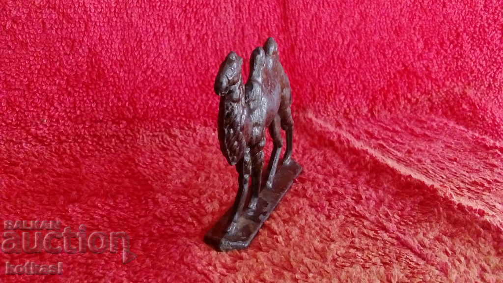 Delivery of Old metal figure Camilla Delivery of Old metal figure Camilla