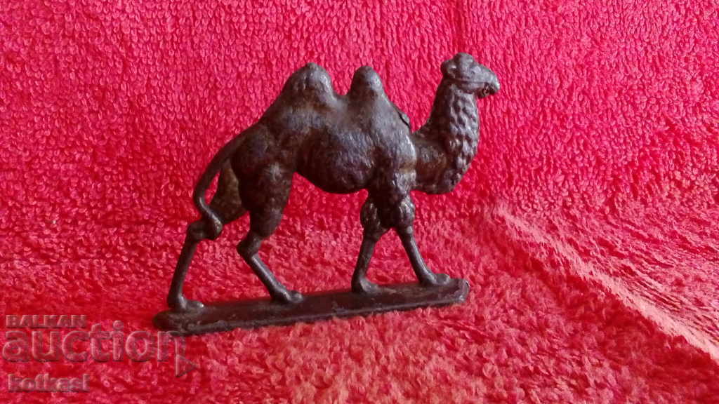 Old metal figure Camilla Old metal figure Camilla