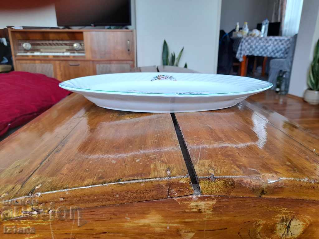 Old porcelain plate, plate Old porcelain plate, plate