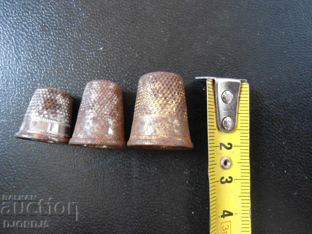 Delivery of Old thimbles, 3 pieces Delivery of Old thimbles, 3 pieces
