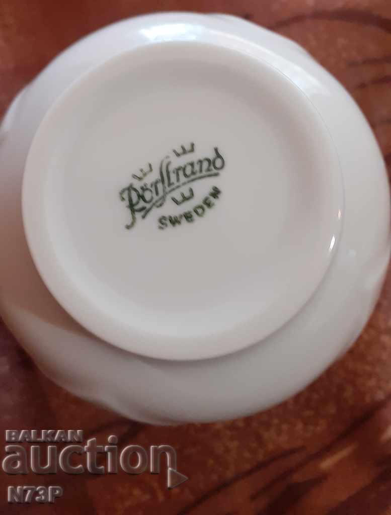 Delivery of PORCELAIN GLASS. CANDLEHOLDER. RORSTRAND. SWEDEN. Delivery of PORCELAIN GLASS. CANDLEHOLDER. RORSTRAND. SWEDEN.