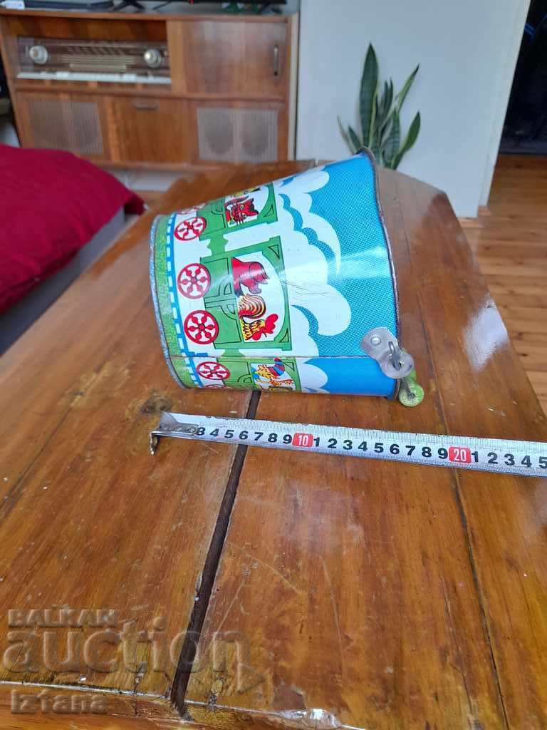 Old children's bucket, bucket - 7