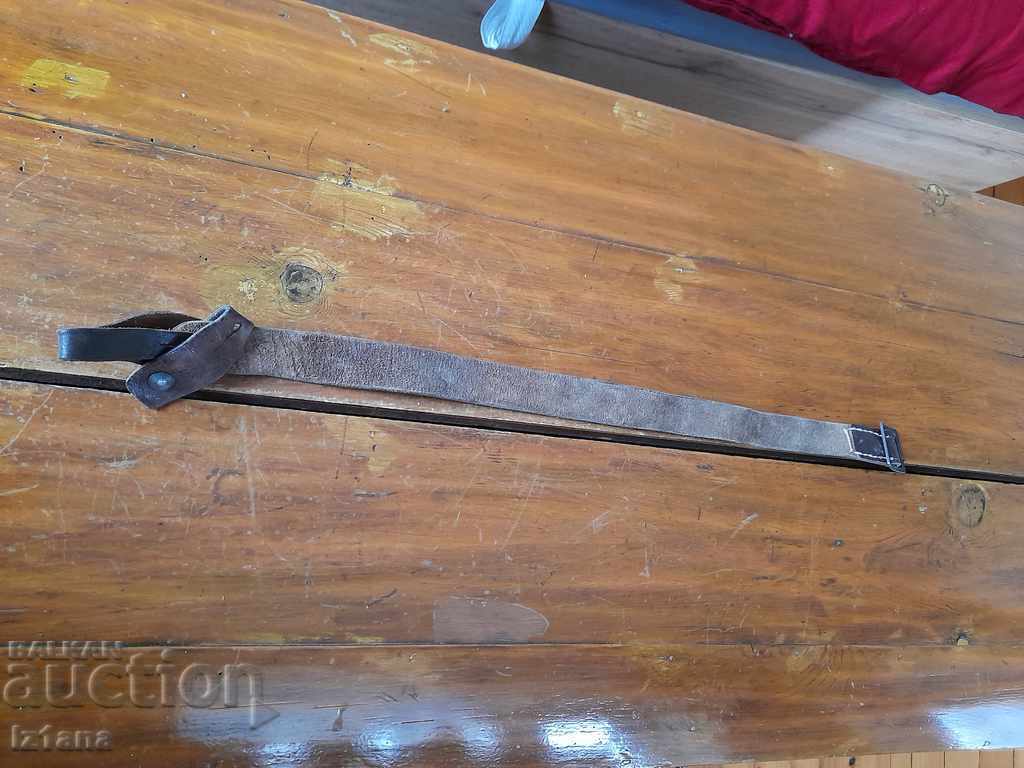 Old leather strap, rifle strap with price 28.00 BGN | € 14.32 Old leather strap, rifle strap with price 28.00 BGN | € 14.32