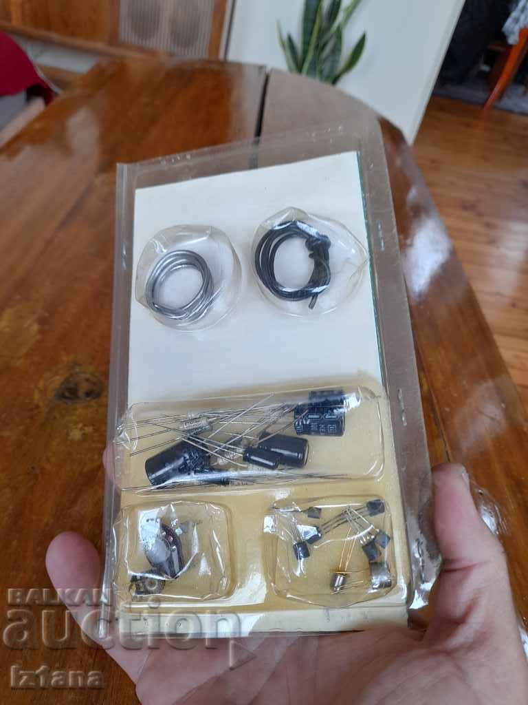 Delivery of Old Photo Relay Delivery of Old Photo Relay