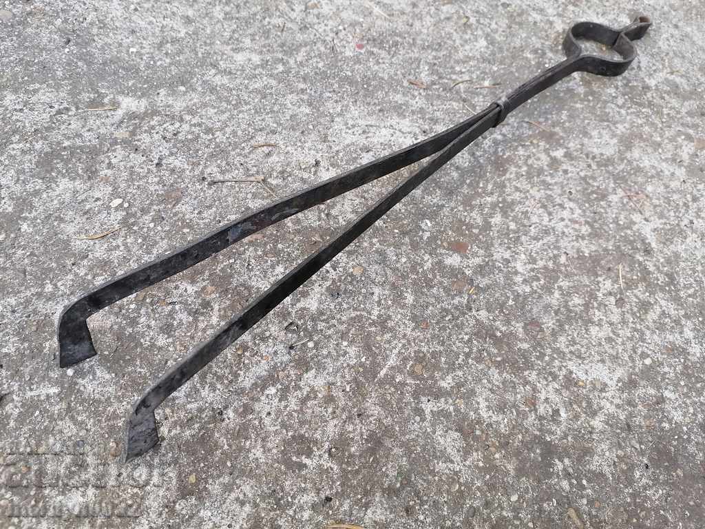 Old dilaf, mash, wrought iron for a furnace with price 32.00 BGN | € 16.36 Old dilaf, mash, wrought iron for a furnace with price 32.00 BGN | € 16.36