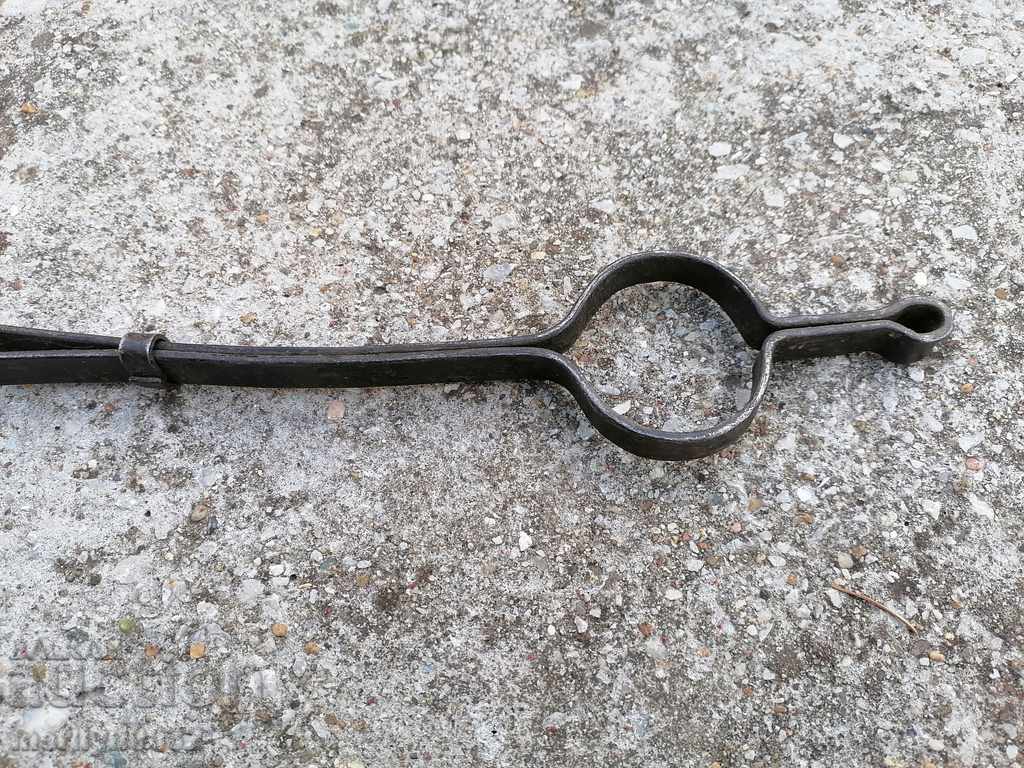 Delivery of Old dilaf, mash, wrought iron for a furnace Delivery of Old dilaf, mash, wrought iron for a furnace