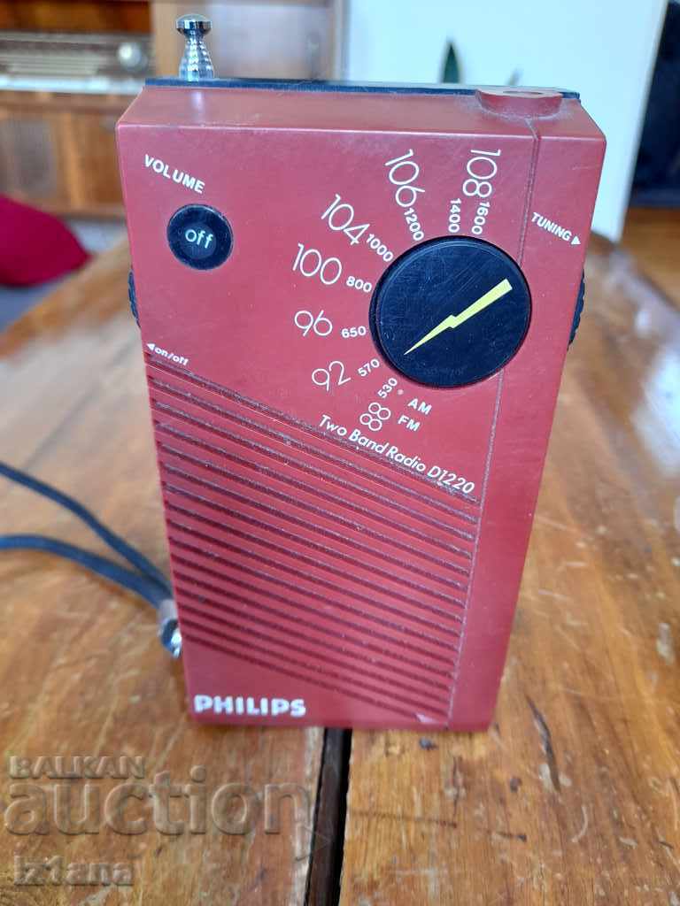 Old radio, Philips radio receiver, Philips with price 28.00 BGN | € 14.32 Old radio, Philips radio receiver, Philips with price 28.00 BGN | € 14.32