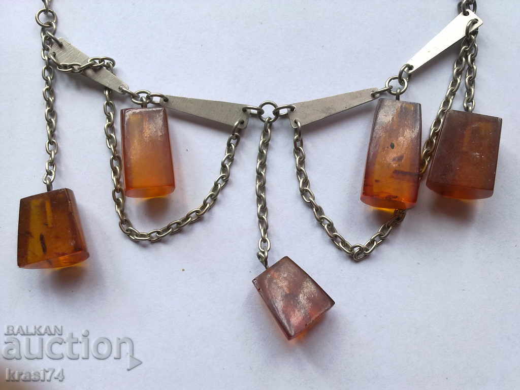 Necklace with price 30.00 BGN | € 15.34 Necklace with price 30.00 BGN | € 15.34