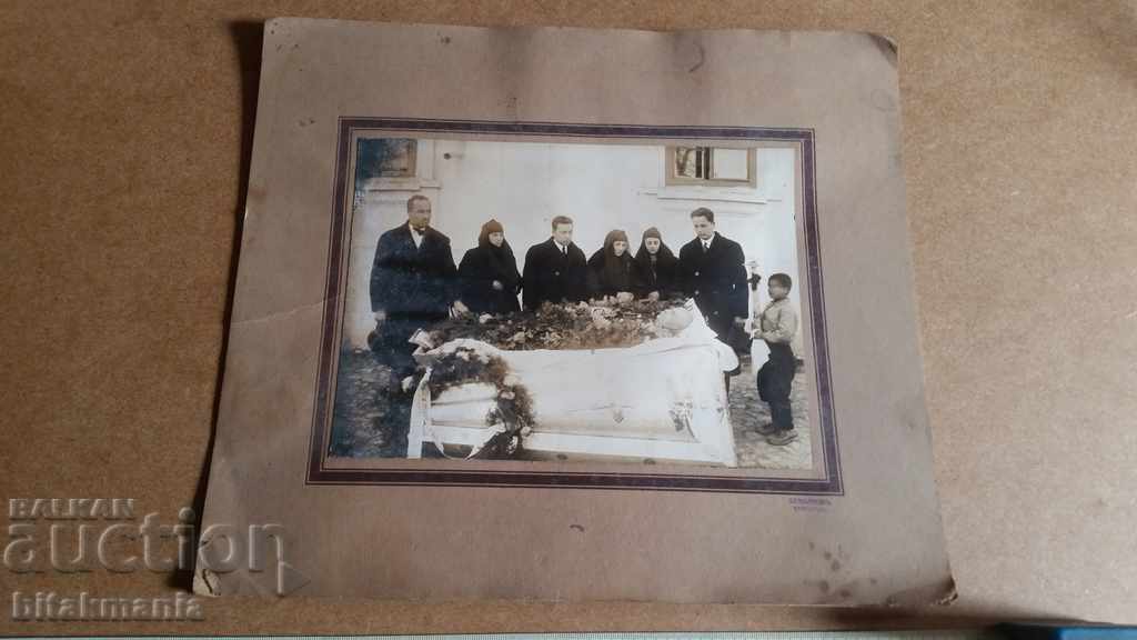 Old funeral photo - read the auction carefully