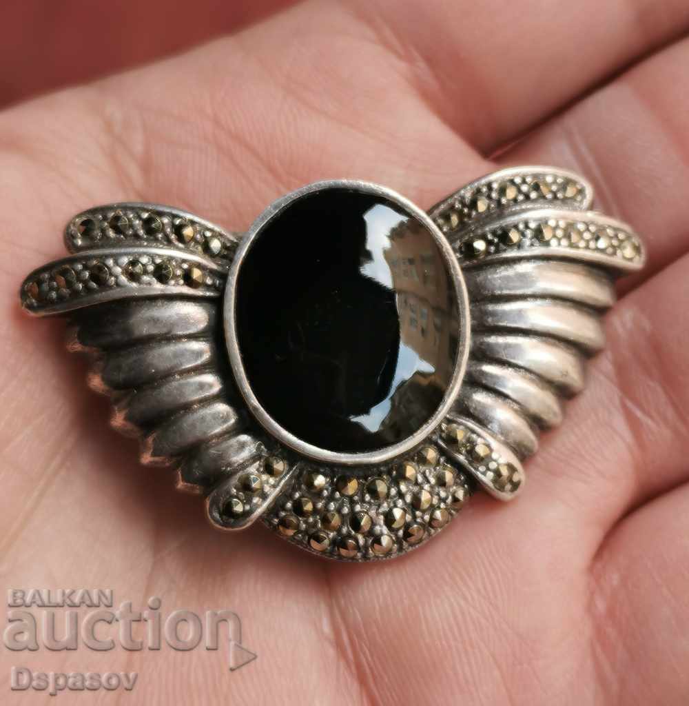 Silver Brooch with Black Onyx and Marcasiti