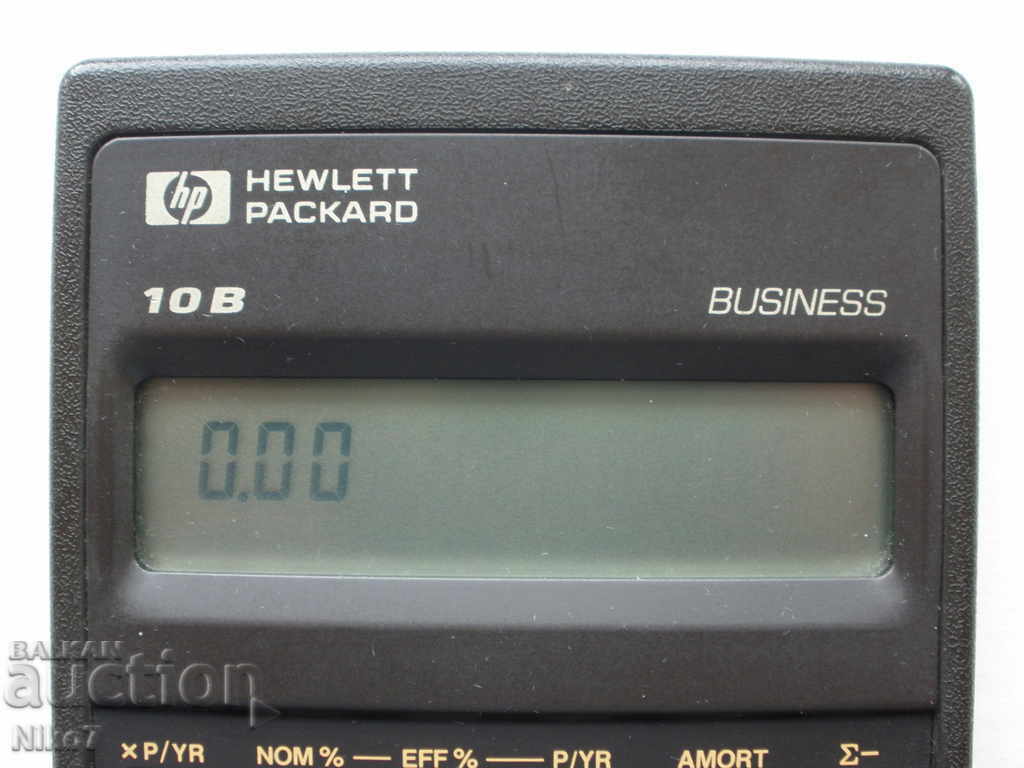 Delivery of Vintage business calculator - "Hewlett Packard 10B" from 1987