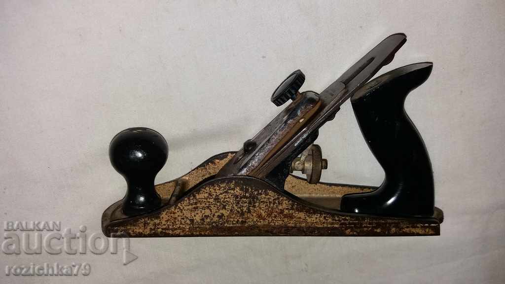 Παλιό εργαλείο πλάνης ξυλουργικής με τιμή € 20.00 | 39.12 BGN