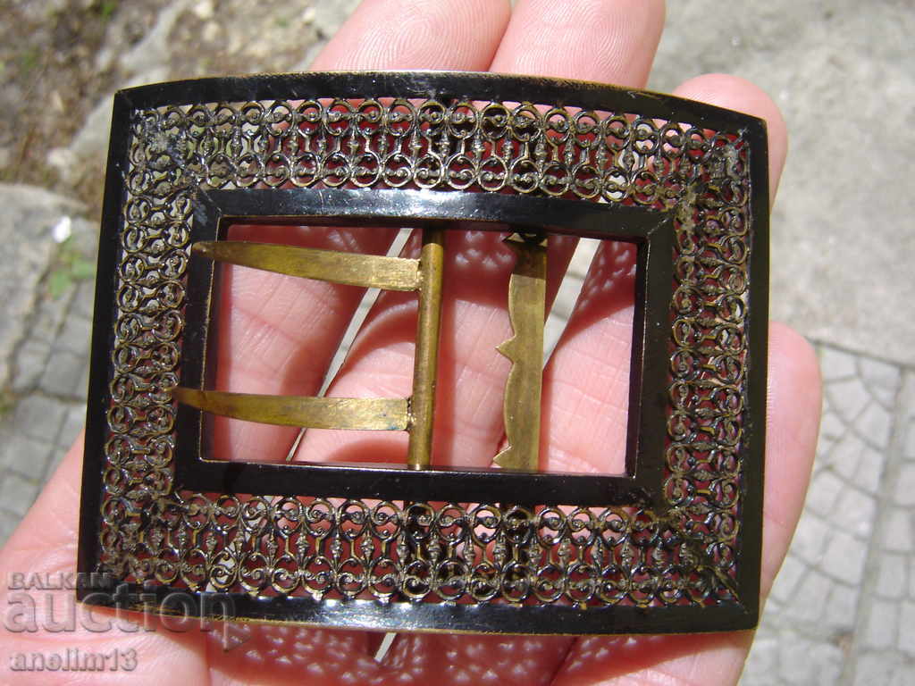 Delivery of VICTORIAN BELT COLLAR FOR BELT Delivery of VICTORIAN BELT COLLAR FOR BELT