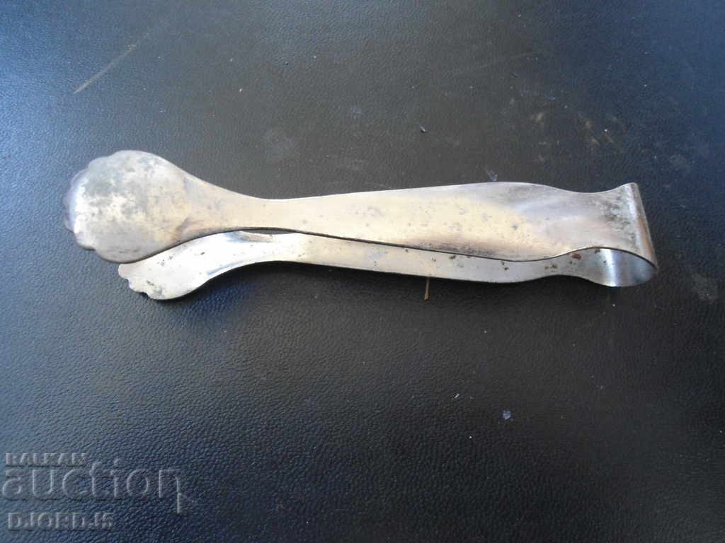 Old home appliance with price 2.00 BGN | € 1.02 Old home appliance with price 2.00 BGN | € 1.02