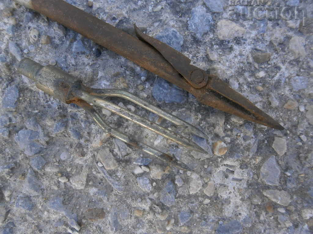 lot two arrows for fishing - 5 lot two arrows for fishing - 5