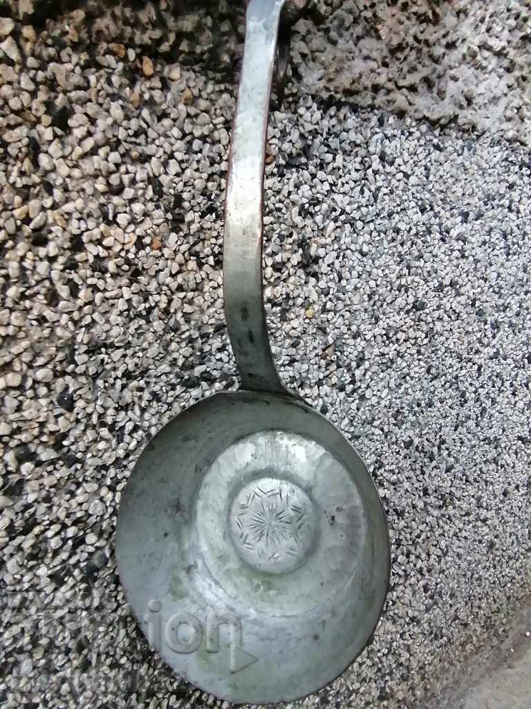 Auction Old copper ladle, pan, copper, copper pot, pit Auction Old copper ladle, pan, copper, copper pot, pit