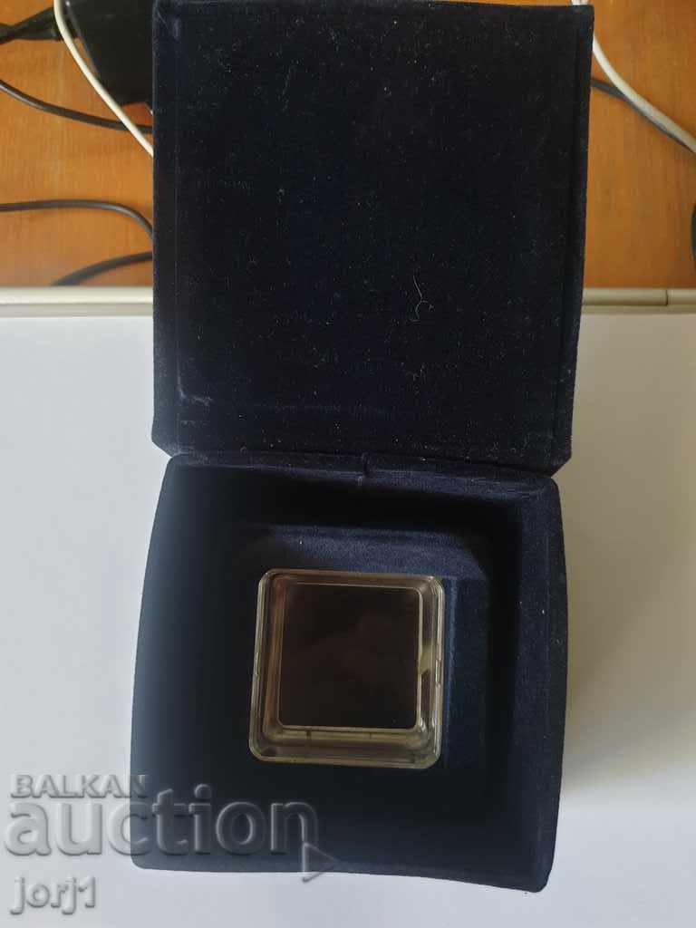 box with price 15.00 BGN | € 7.67 box with price 15.00 BGN | € 7.67