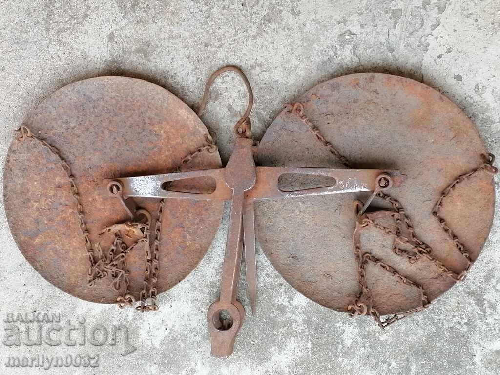 Old scale, pallet, scales, beginning of the twentieth century - 5 Old scale, pallet, scales, beginning of the twentieth century - 5