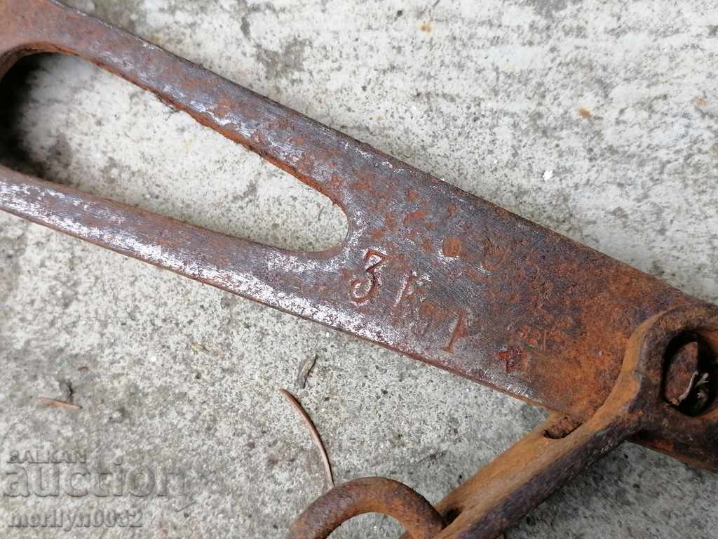 Old scale, pallet, scales, beginning of the twentieth century - 6 Old scale, pallet, scales, beginning of the twentieth century - 6