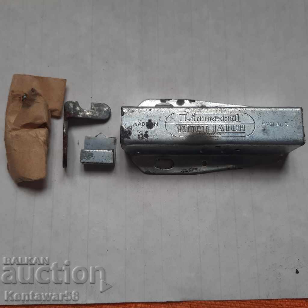 Auction Antique mechanism for the door of a cabinet, wardrobe, etc. Auction Antique mechanism for the door of a cabinet, wardrobe, etc.