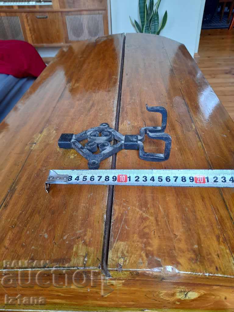 An old hanger - 6 An old hanger - 6