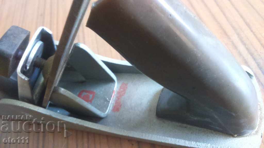 Delivery of OLD RUSSIAN METAL PLATER Delivery of OLD RUSSIAN METAL PLATER