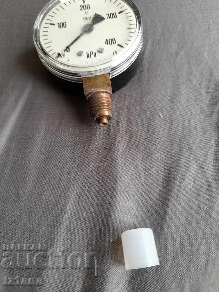 Auction Old pressure gauge Auction Old pressure gauge
