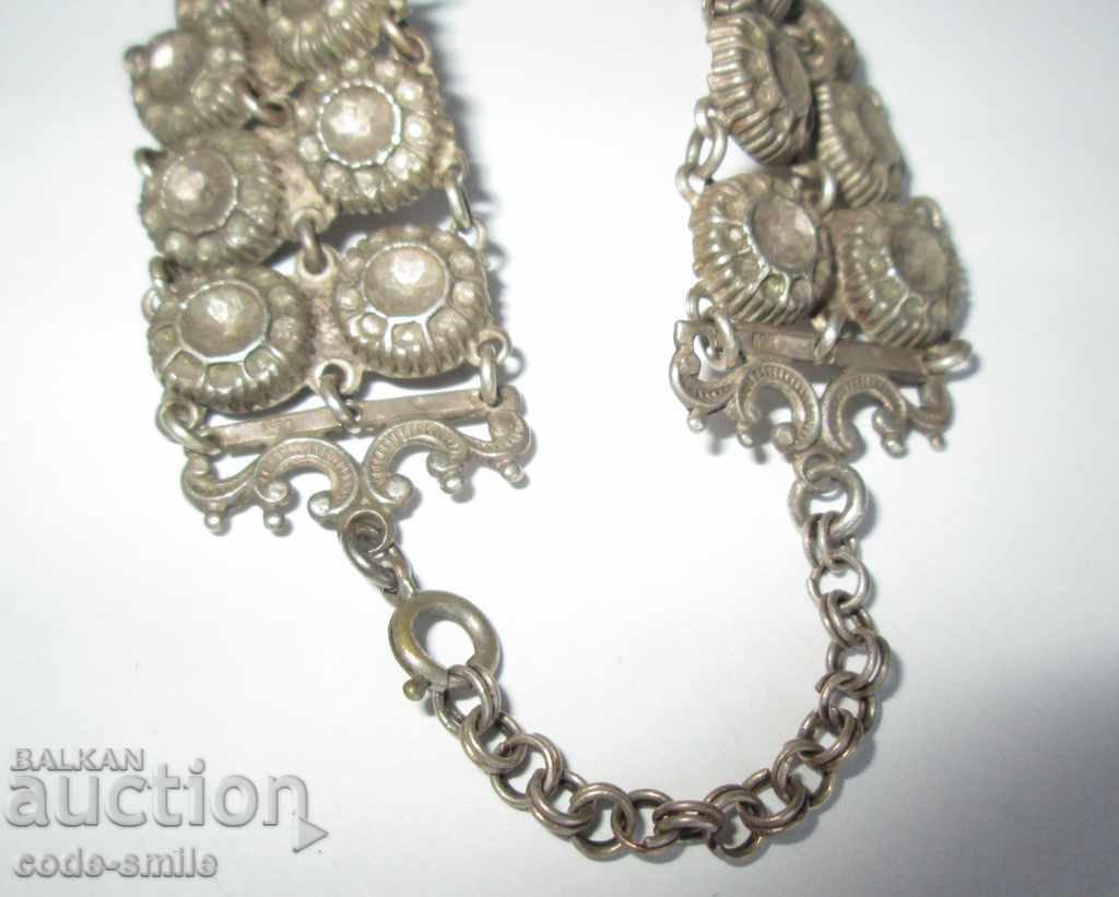 Auction Old antique women's silver bracelet jewelry silver Auction Old antique women's silver bracelet jewelry silver