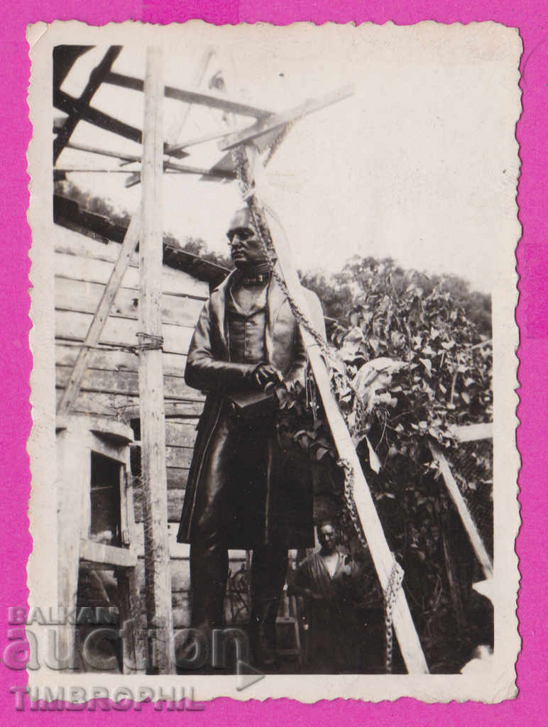 264073 / Kiril Todorov - artist și sculptor Vasil Aprilov - 6