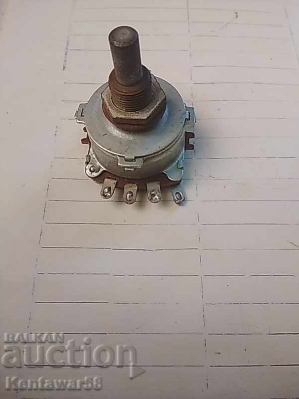 Ποτενσιόμετρο 10τμχ 0,5W με τιμή 1.00 BGN | € 0.51 Ποτενσιόμετρο 10τμχ 0,5W με τιμή 1.00 BGN | € 0.51