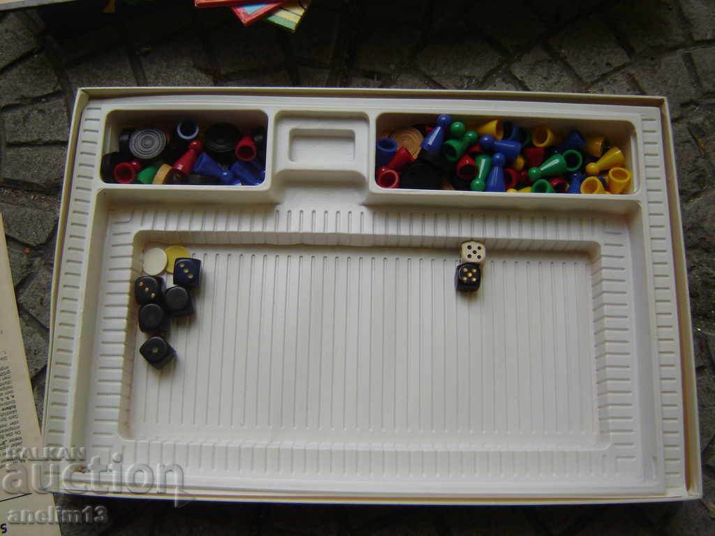 Livrarea JOCUL COPILULUI VECHI GERMANIA Livrarea JOCUL COPILULUI VECHI GERMANIA