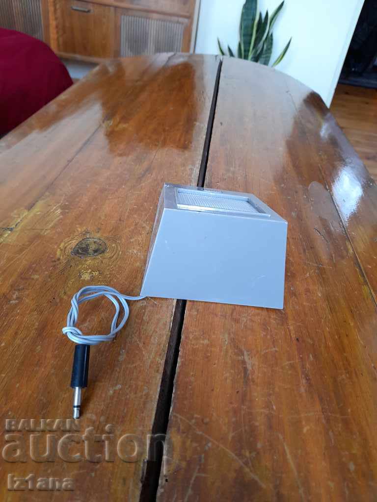 Delivery of Old speaker, Stuzzi speaker Delivery of Old speaker, Stuzzi speaker