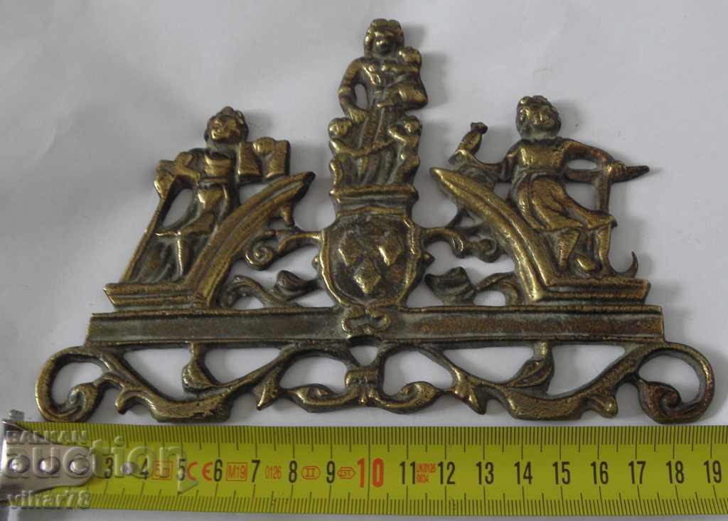 υπερκατασκευή ρολογιών με τιμή 79.99 BGN | € 40.90 υπερκατασκευή ρολογιών με τιμή 79.99 BGN | € 40.90