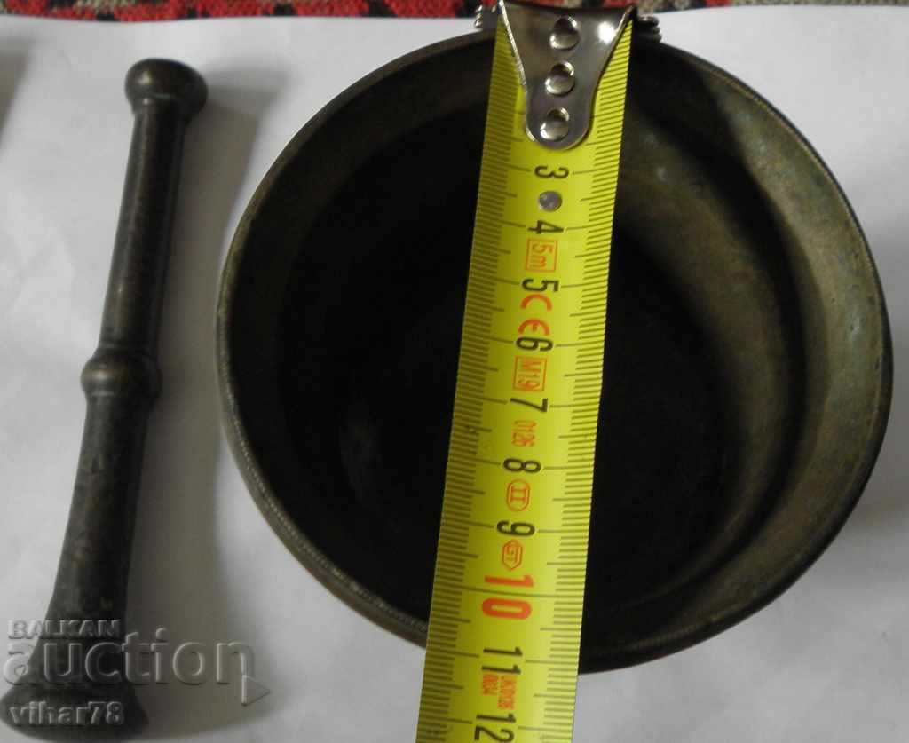 Auction Old bronze mortar, hammer, mortar Auction Old bronze mortar, hammer, mortar