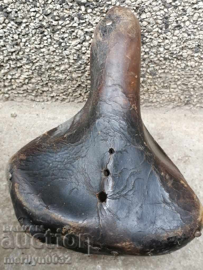 Scaun de bicicletă din piele veche, bicicletă - 6