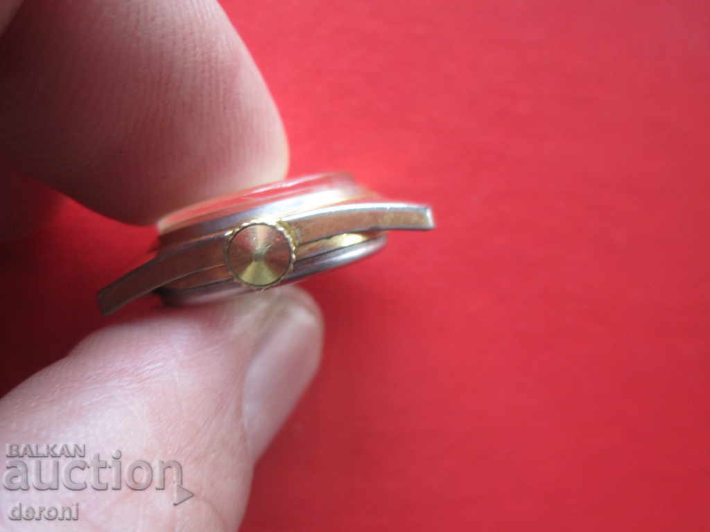 Delivery of Gold watch Osco 17 Jewels Delivery of Gold watch Osco 17 Jewels