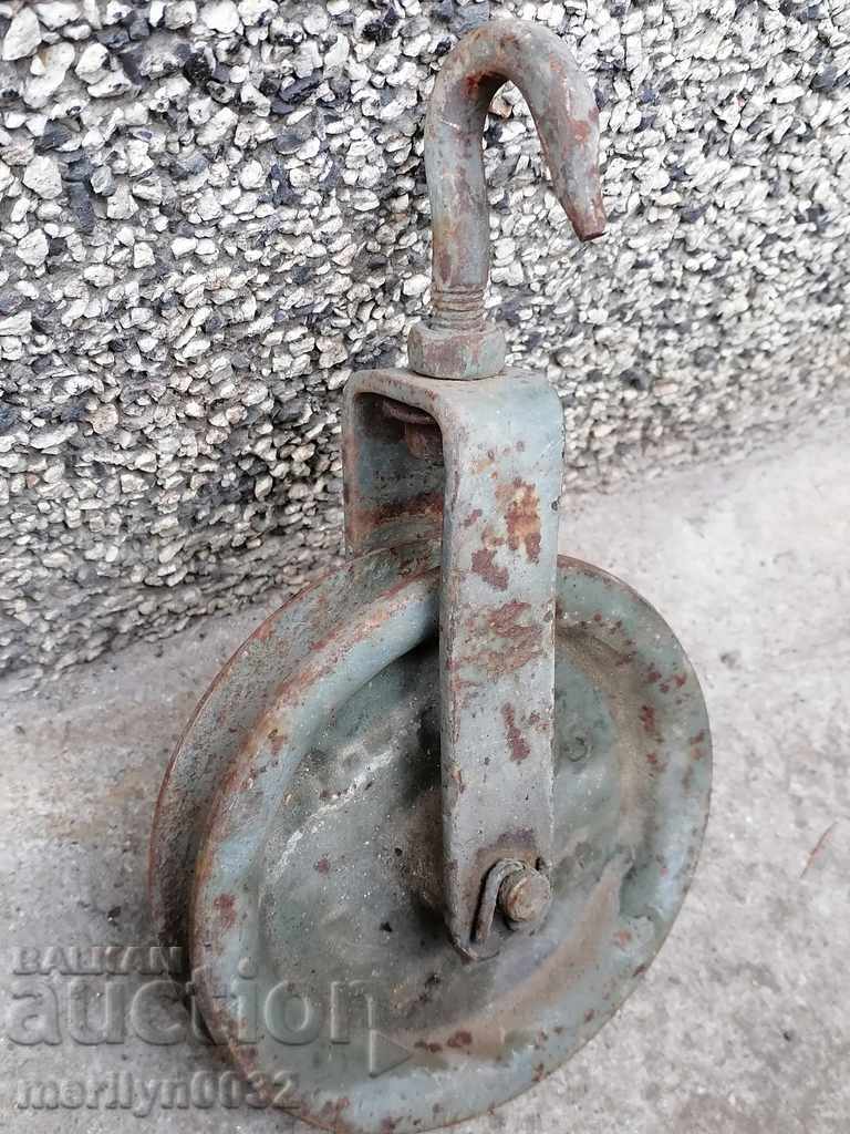 Weight lifting reel pulley with price 43.00 BGN | € 21.99 Weight lifting reel pulley with price 43.00 BGN | € 21.99