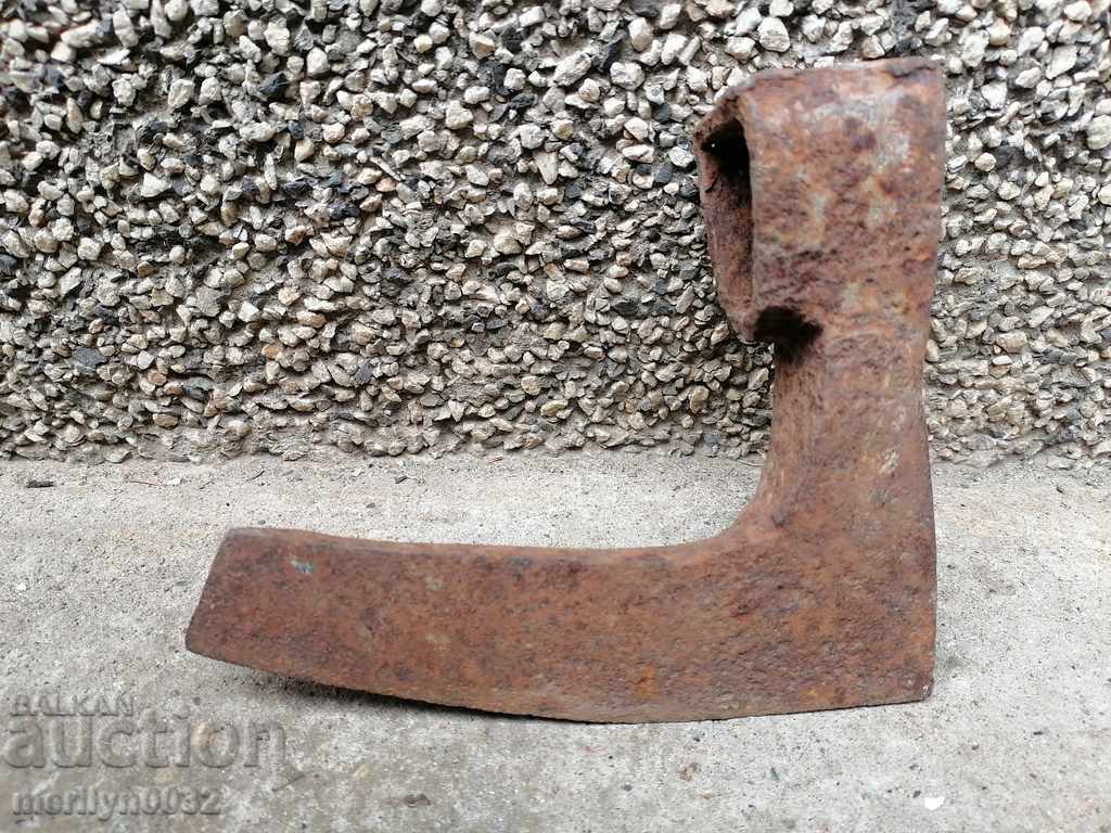 Παράδοση Παλιό τσεκούρι τσεκούρι, ελικόπτερο