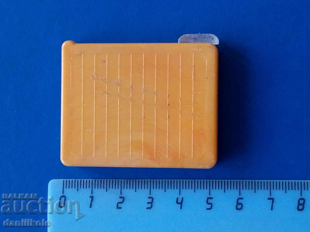 Delivery of * $ * Y * $ * FOLDING MAGNIFYING MAGNIFIER - EXCELLENT * $ * Y * $ *